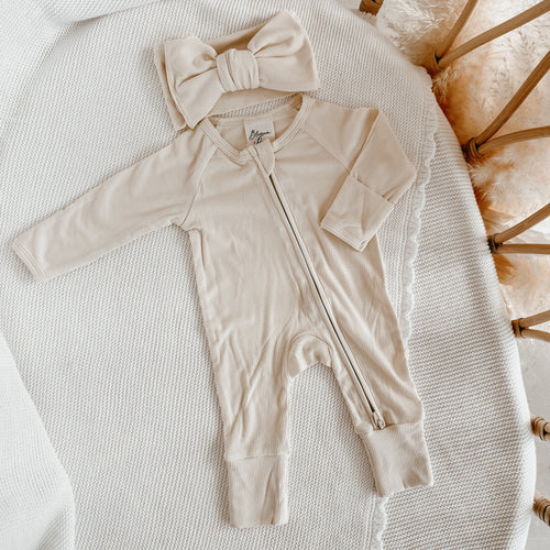 Announcement Bundle - Ribbed Bamboo Zip Growsuit & Topknot - Vanilla