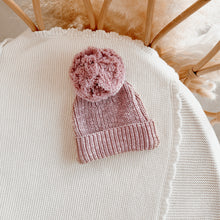 Load image into Gallery viewer, Chunky Knit Beanie - Lilac